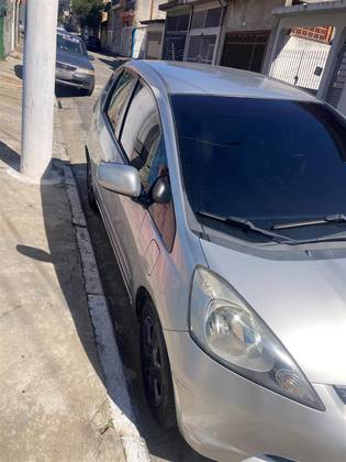 HONDA FIT 1.4 LX 16V FLEX 4P MANUAL HONDA FIT 1.4 LX 16V FLEX 4P MANUAL